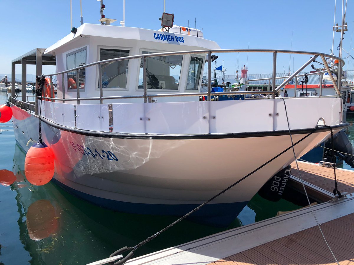 Pescalonja's tweet photo. Acompañando a nuestros promotores… hoy, Pescaturismo, la primera embarcación pesquera de la región adaptada para llevar viajeros con la idea de vivir juntos la experiencia del trabajo en la mar.

Un proyecto aprobado por GAC Oriental.

https://t.co/OgbTinMYB9 https://t.co/LvFMNmCnaq