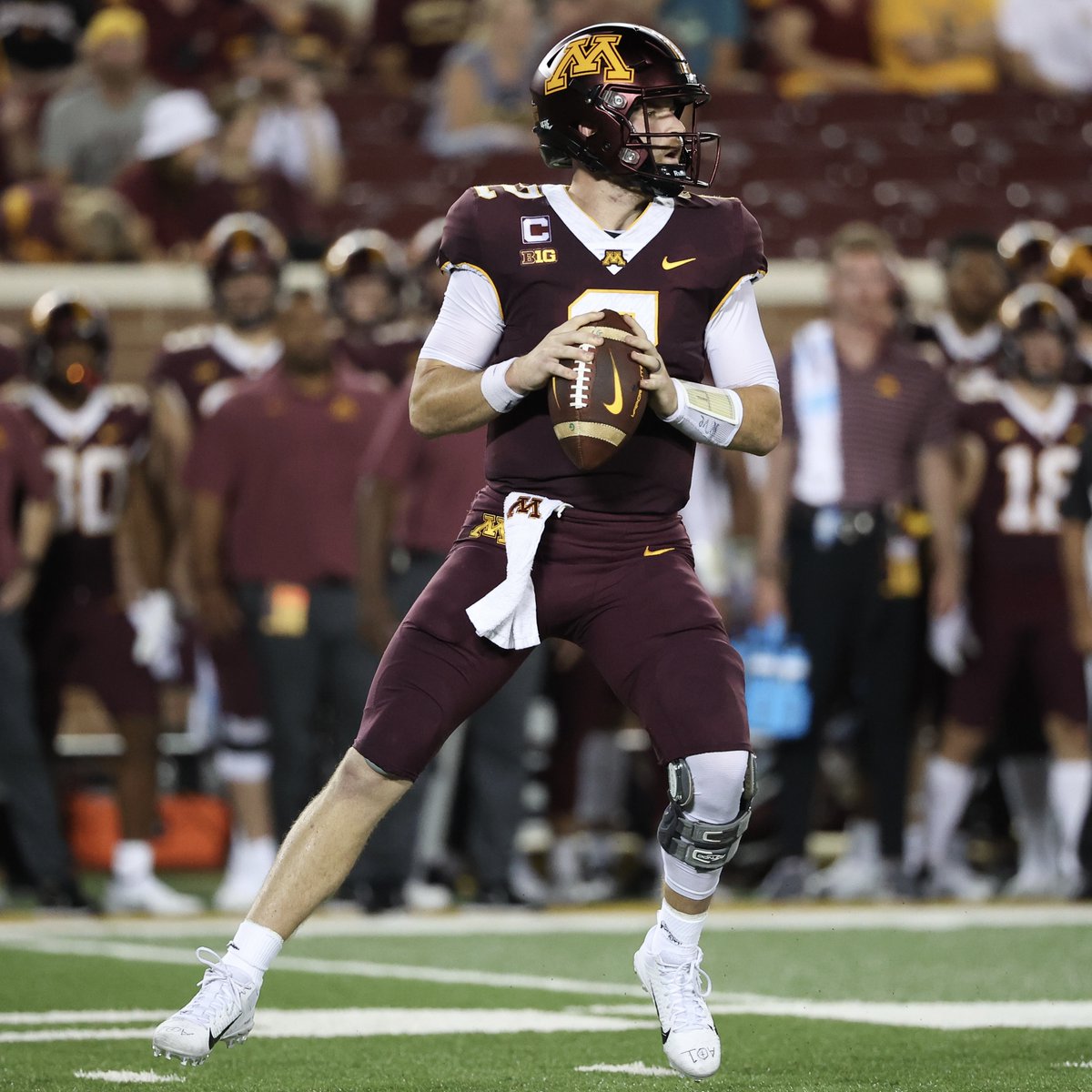 PFF_College's tweet image. Highest-graded Big Ten QBs from Week 1:

1. Tanner Morgan: 86.6
2. C.J. Stroud: 83.1
3. Graham Mertz: 81.4