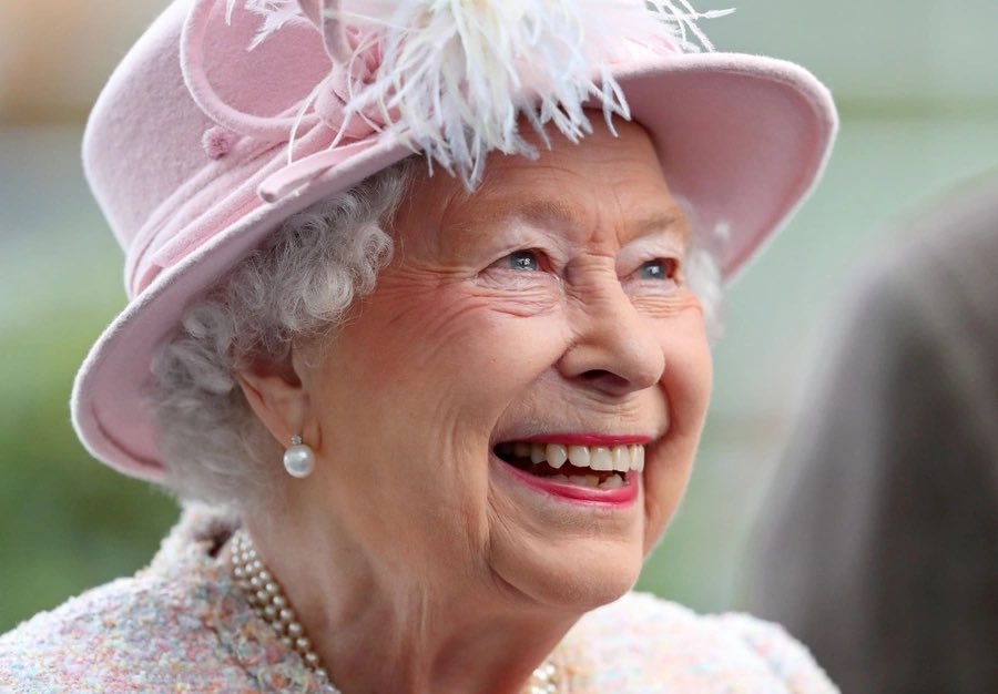 The Happy Space family wish to offer our sincere condolences to the royal family at the death of Her Majesty Queen Elizabeth II. 

May she rest in peace. 🕊