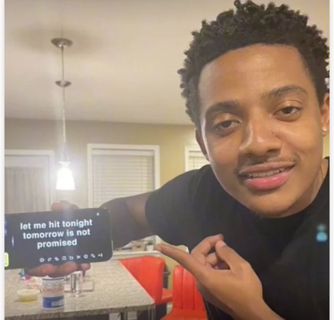 I saw this guy on Tinder and I couldn't help myself. https://t.co/i5tocOJjuc<a href="/tag/nsfwart"class="tags"><span>#nsfwart</span></a><a href="/tag/lewdtuber"class="tags"><span>#lewdtuber</span></a><a href="/tag/ahegalart"class="tags"><span>#ahegalart</span></a>