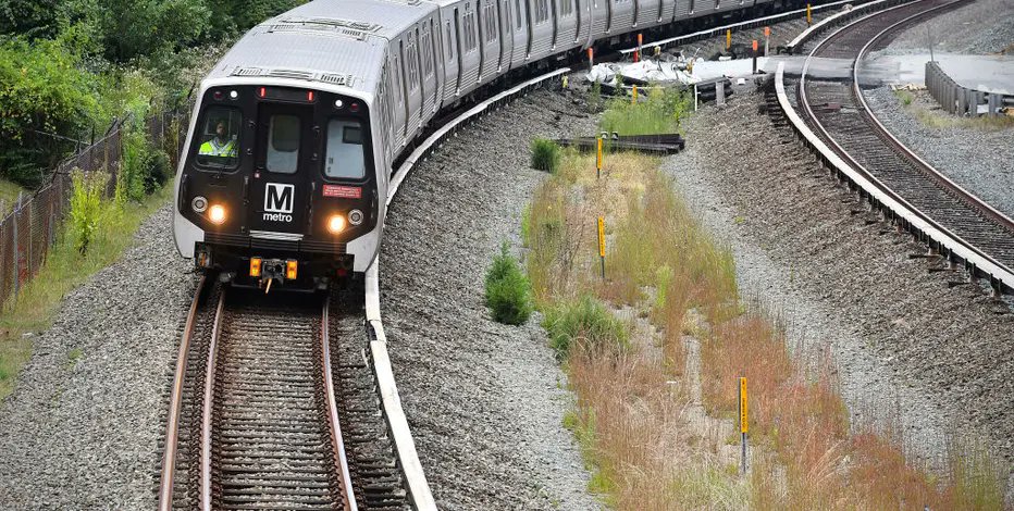 DMVFollowers's tweet photo. On September 11th five Metro stations will change their name.

- White Flint will become North Bethesda
- Largo Town Center will become Downtown Largo
- Tysons Corner will become Tysons
- PG Plaza will be Hyattsville Crossing 
- West Falls Church will become VT https://t.co/V7pLeqmmHy