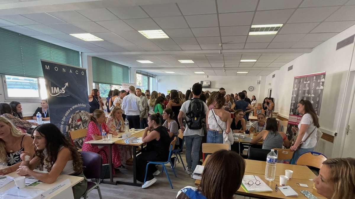 IM2S's tweet image. L'IM2S était ce matin partenaire du Hub Santé @Nice_Matin  organisé à @IrfssNice autour de la thématique “Formation aux métiers de la santé : Quels leviers pour un avenir professionnel épanoui ?”.
Nombreux échanges avec les étudiants suivi d'un #jobdating . Top organisation merci