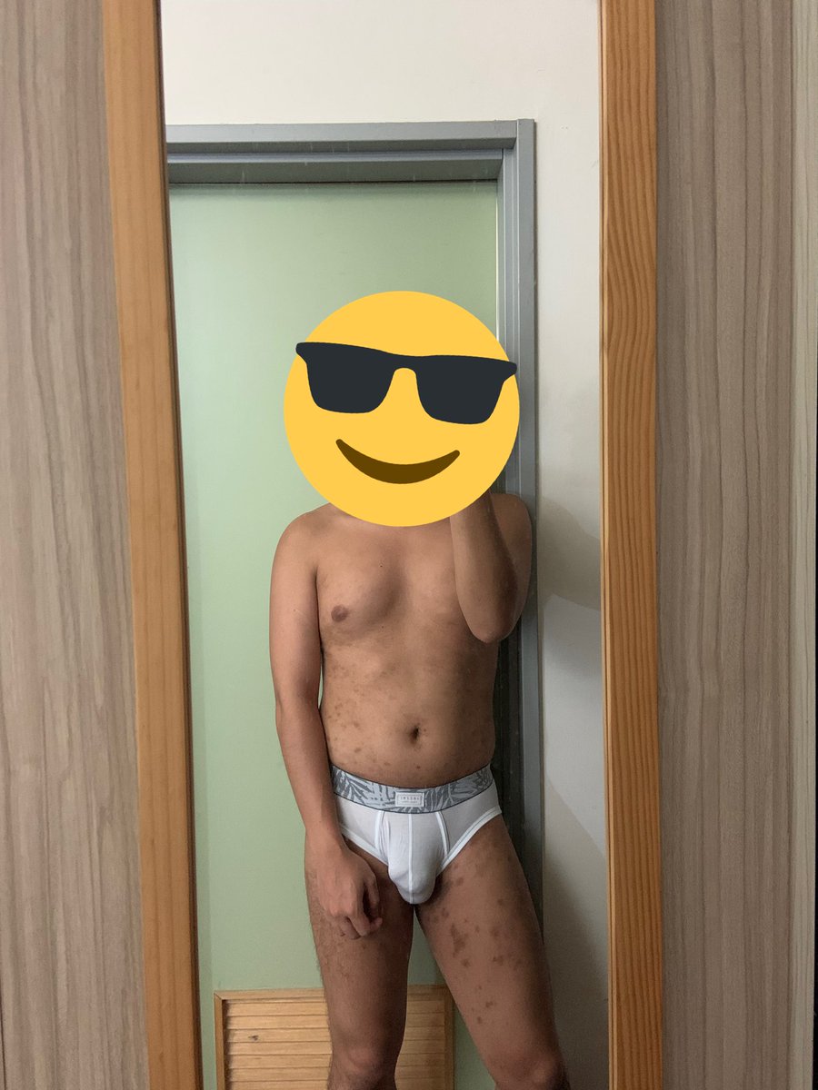 hkunderwearboy's tweet photo. 新內褲跟 @hkgayboy26 一人兩條～ https://t.co/ng1N31EwHh