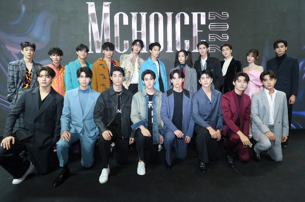 GMMTV's tweet photo. นำภาพนักแสดง GMMTV จากงาน “MCHOICE 2022” ที่ รอยัล พารากอน ฮอลล์ สยามพารากอน มาฝากค่ะ

#Mchoice2022 
#GMMTV https://t.co/DdLO3c5555
