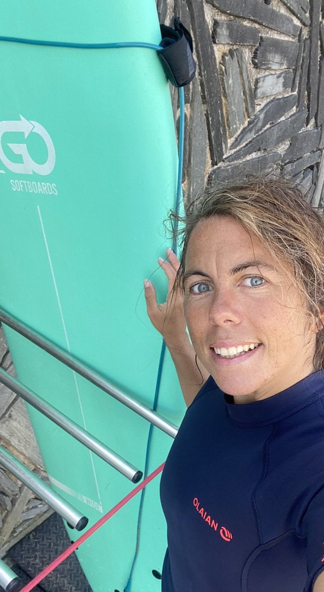 CamiBe90's tweet photo. Thank you @ECSAssociation for choosing such great location for the #ECSA59! Finally managed to surf (and tomorrow a 3⭐️ forecast.. if other attendees still around) #sansebastian #sportyacademics https://t.co/rwvPHDvAUg