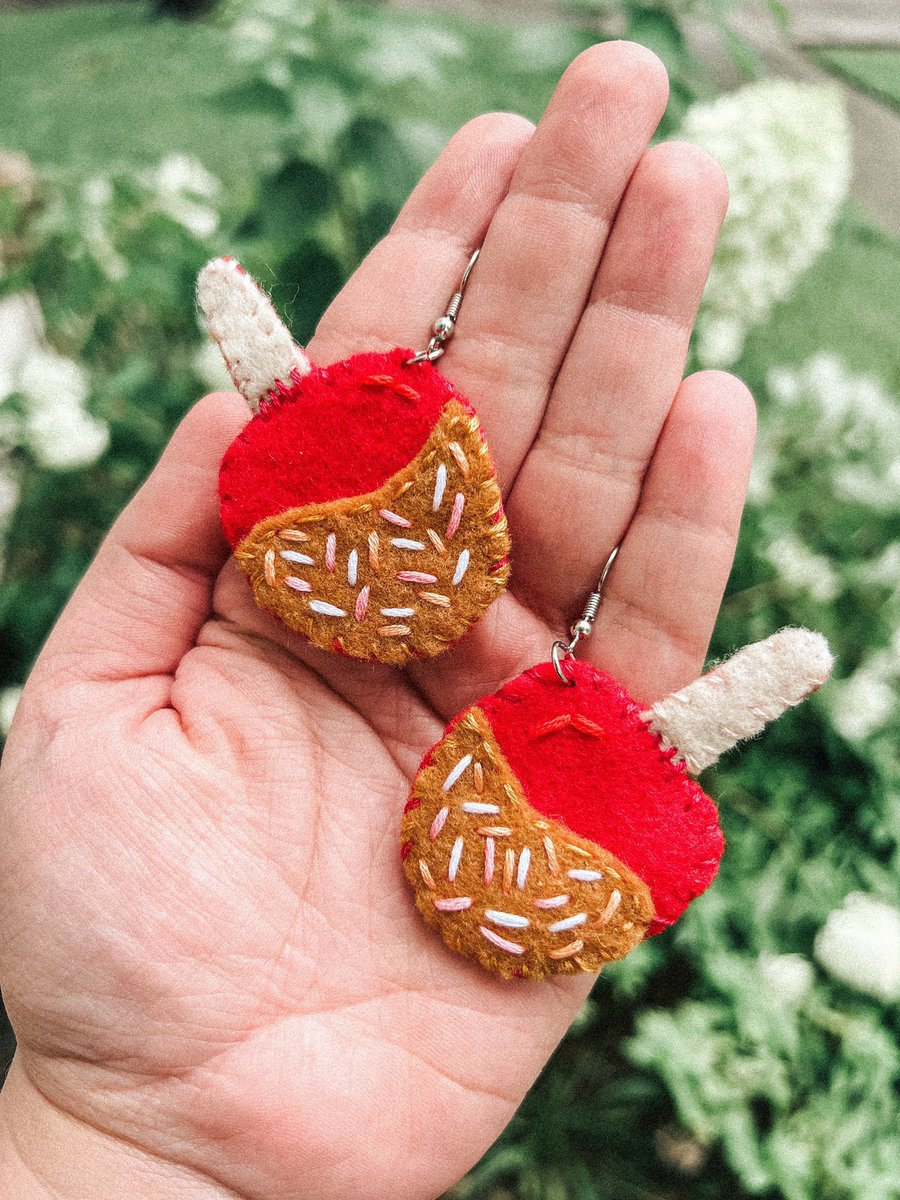 Lucybook promo on Twitter "RT whimsicalneedle this weekend, when