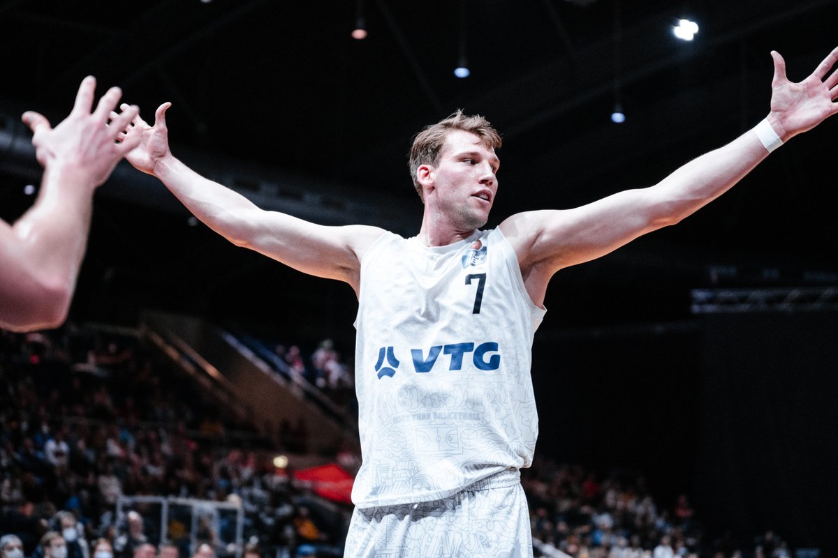 Vor dem Wochenende gibt's noch einmal gute Nachrichten!

➡️ hamburgtowers.de/news/vtg-verla…

Die @VTG_AG verlängert ihr Engagement &amp; bleibt uns mindestens für die Saison 2022/23 als Exklusivpartner erhalten! #VeoliaTowersHamburg