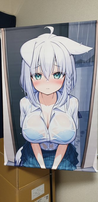 品物完成本はこんな感じ!
初めてのグッズ販売なのでそれぞれ100個だけ販売します! 