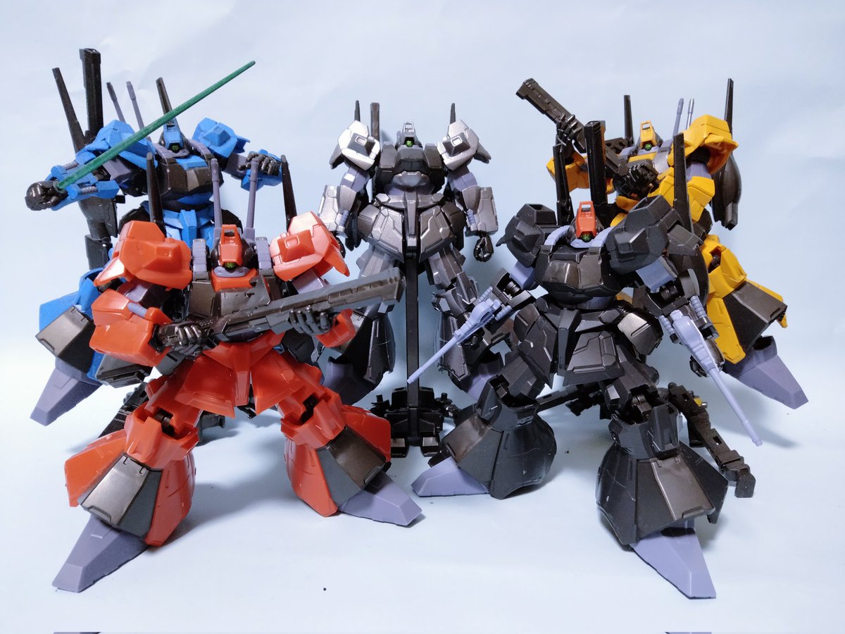 usahomare's tweet photo. RMS-099
#リックディアスの日
#Gフレーム 
軽量、高出力、高機動、重装甲、増槽、実弾兵器、チャージ式ビームピストル…継戦能力高いよねえ。
ブースターバインダーのAMBAC機能は、両手を攻撃に使いながらの姿勢制御機動を可能にしていたはず。頭コクピットだし相当クセ強だけど弱みが無い。 https://t.co/FRZTICj0Of
