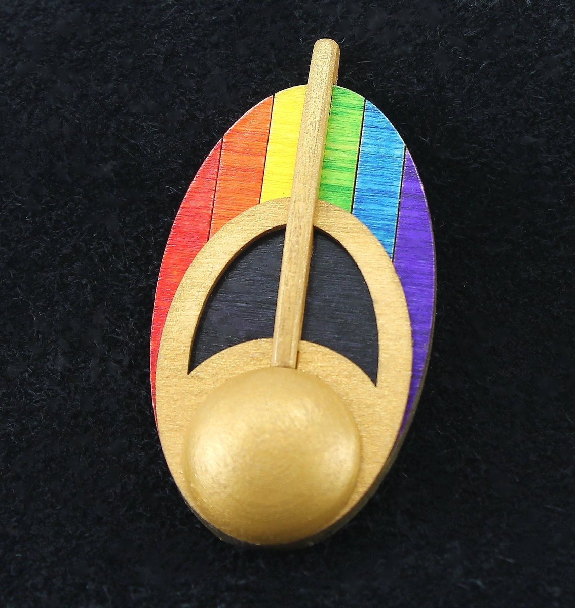 Pridedad1's tweet photo. Bajoran  Pride Com badge.  Got a request to make one of these and it turned out really nice don’t you think? 
#Pride #StarTrekPride #DS9 https://t.co/u973oEsKwx https://t.co/dH6iJSQulS