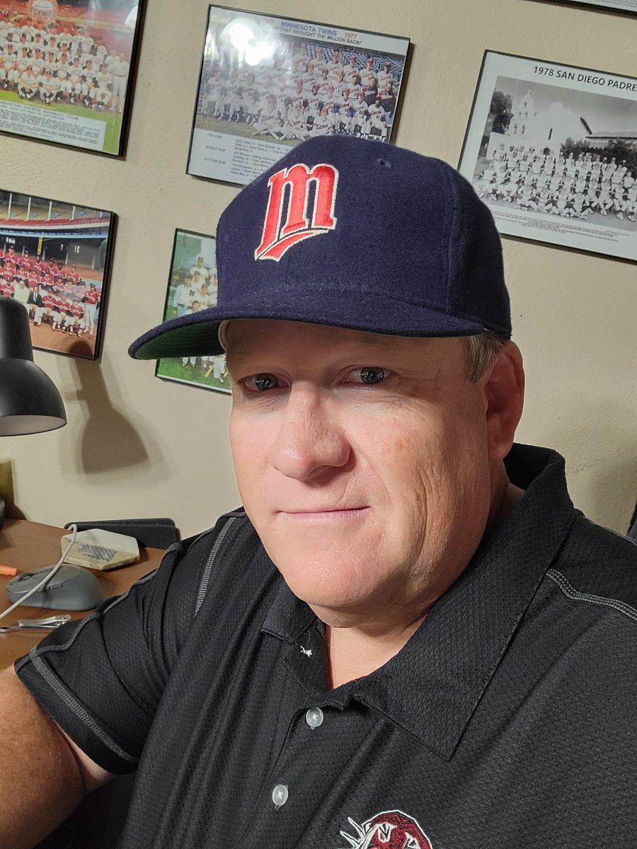 CABlock4256's tweet photo. This one's going down to the last week of the season but here's a nice @Twins throwback to pump them up for a big weekend series with Cleveland. "Win Twins" for Day 153 of @MLB '22! https://t.co/P7vwzI0Sny