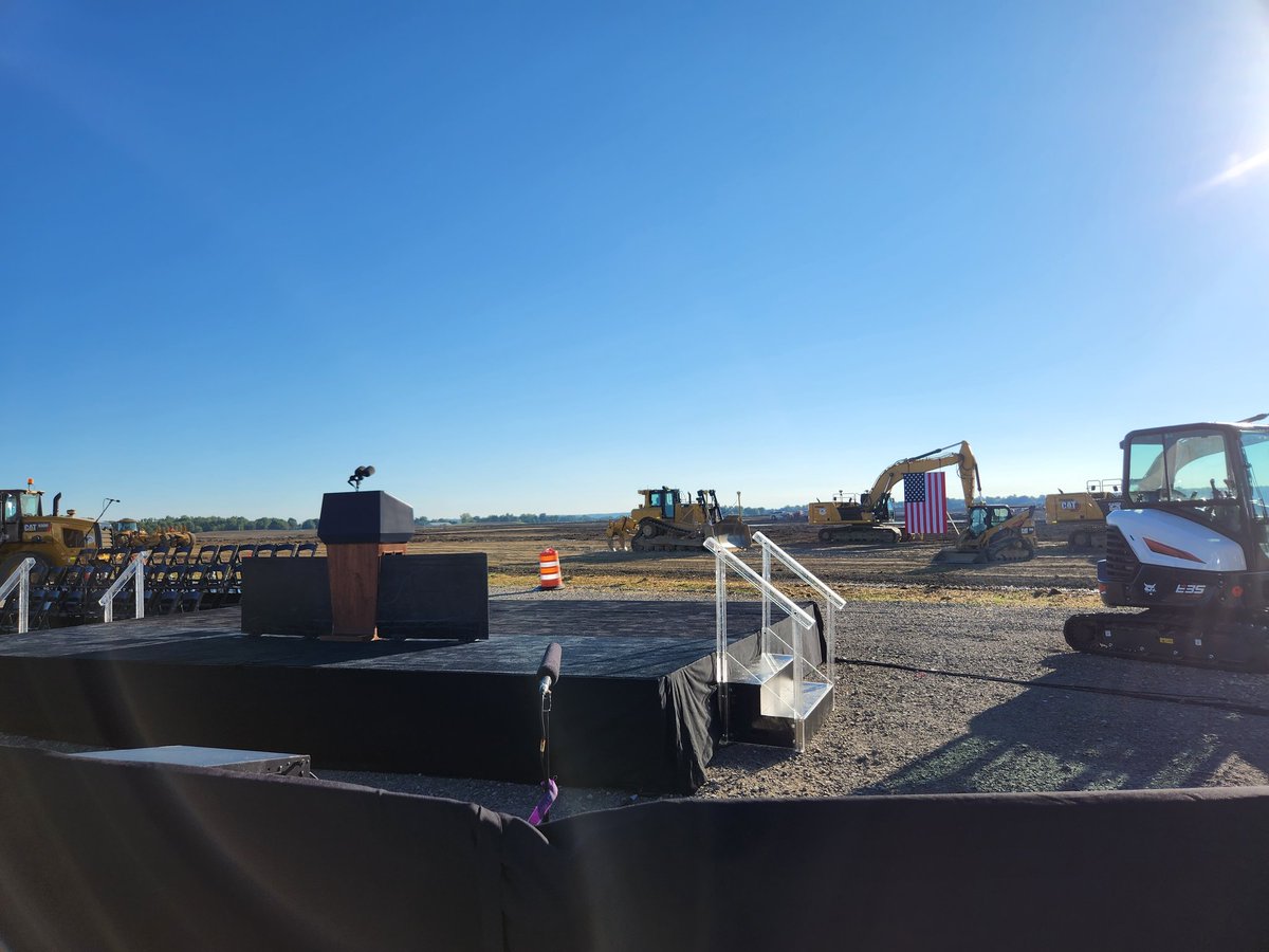 Greetings from a field in beautiful Licking County for today's Intel groundbreaking

President Biden is set to appear later. Will update throughout the morning!