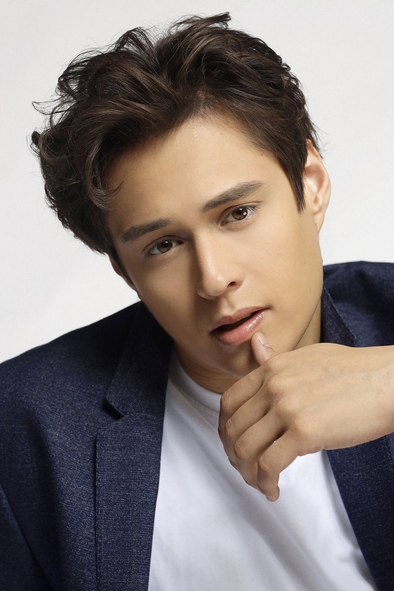 aqbeltran0612's tweet photo. If today, you can plant hope in a hopeless heart, ease the burden of a person, cause a laugh that chases tears away &amp; make one feel loved, cares for &amp; grateful for life, the your day would have been well-lived. God bless you &amp; your families @lizasoberano @itsenriquegil LQFandom. https://t.co/02zpcBXM5O