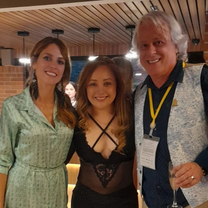 updatescivantos's tweet image. Maggie Civantos vía anavictoriabeltranoficial Instagram post. 

#Smartfilms2022