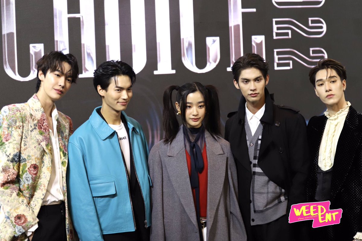 WEED_ENT's tweet photo. “ไบร์ท” นำทีม F4 “วิน-ดิว-นานิ-ตู” ในงาน “MChoice 2022” กับแฟชั่นลุคสุดฮอตพาแฟนๆใจละลายเลยล่ะค่ะ 😍

#Mchoice2022
#MintMagTH 
#bbrightvc #winmetawin #dew_jsu #Hirunkit_ #tontawan_t https://t.co/wFhs0GHmWg