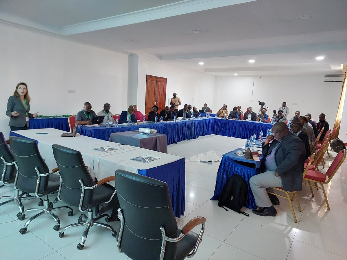 CGKChege's tweet photo. Happening Now..Food system policies and Diets stakeholders workshop in Tanzania.. We need multi-sectoral engagement and collaboration in addressing food system challenges @konyangokev @markincolombia @BiovIntCIAT_eng https://t.co/xlxOme2HTe