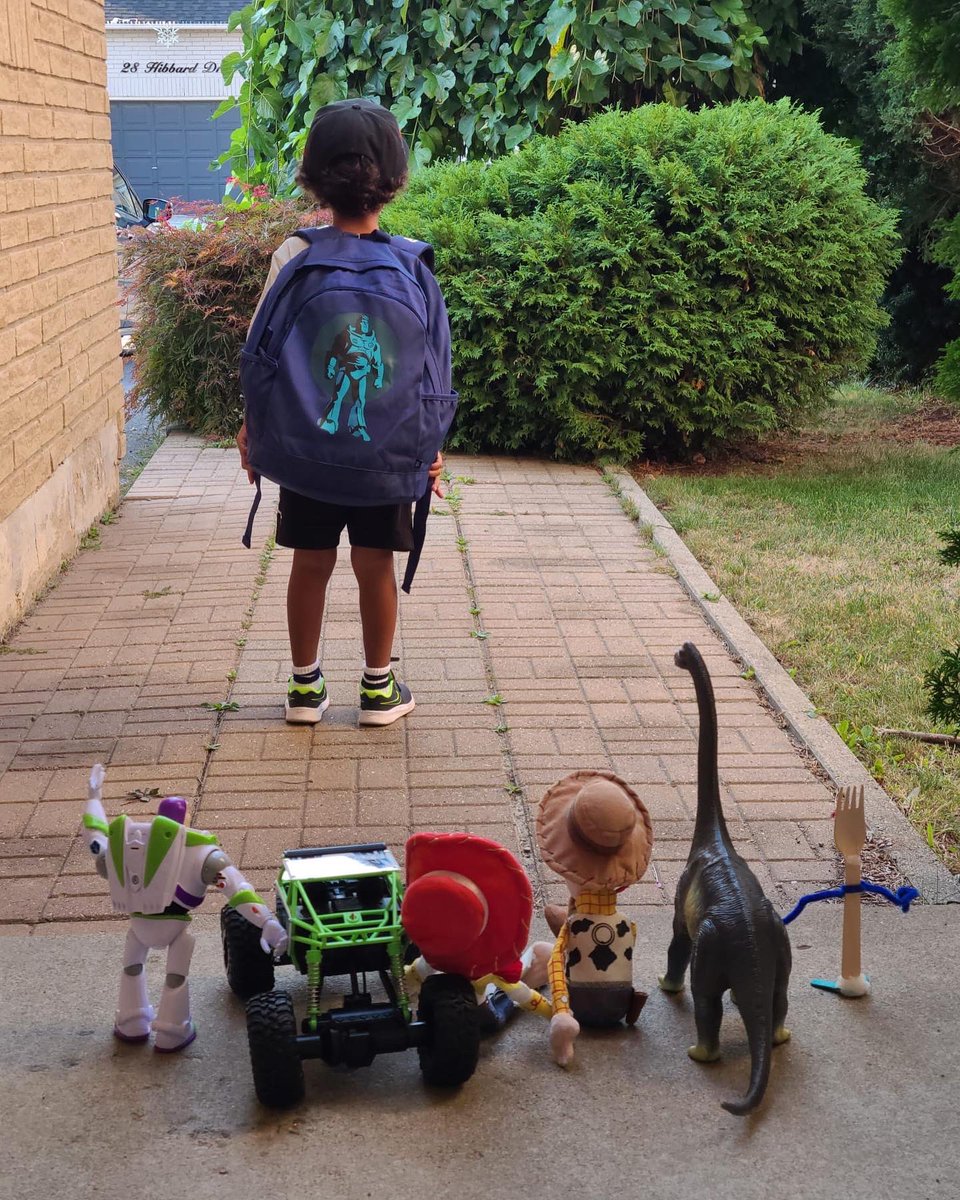 Becky Lundy tweet media