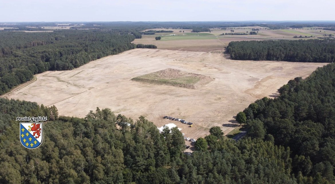 AmusementInside's tweet photo. Poland is about to have another theme park! Hossoland will have 50 attractions and plans opening in 2024. A coaster from MACK and Vekoma were confirmed at the announcement. The park is already under construction. https://t.co/MO8I0r4j7U