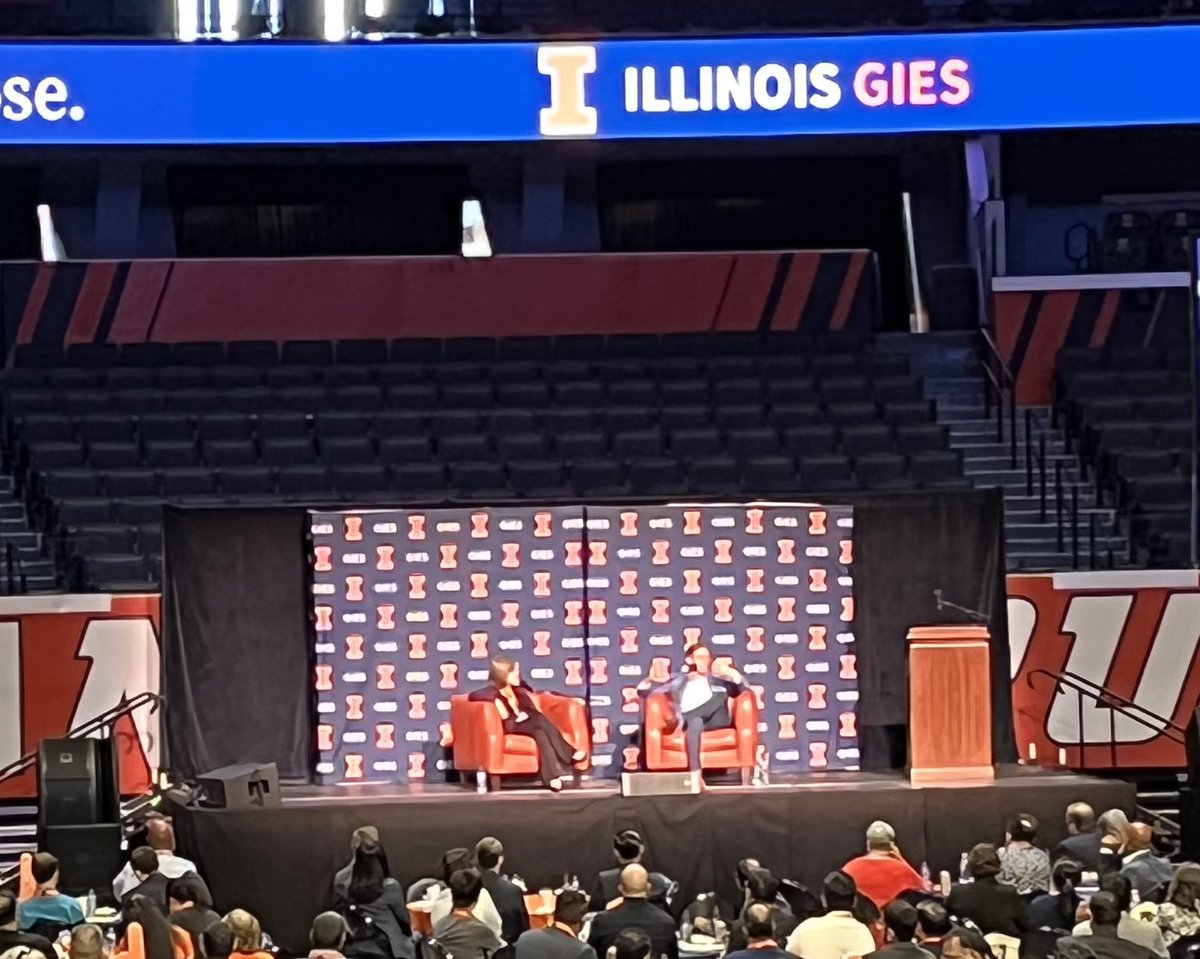 I love watching <a href="/profluckman/">Elizabeth A Luckman</a> talk with Larry Gies at <a href="/giesbusiness/">Gies Business</a> #iconverge - these two make us all better #leadership #greatleaders