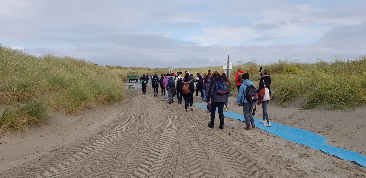 im_coasts's tweet photo. #fieldworkfriday at the end of a busy #fieldworkweek for our third year #geographers. Wonderful to see all you @TCD_Geography @tcddublin students so critically engaged and inquisitive. Keep it up! π https://t.co/KJOKcqNlXz