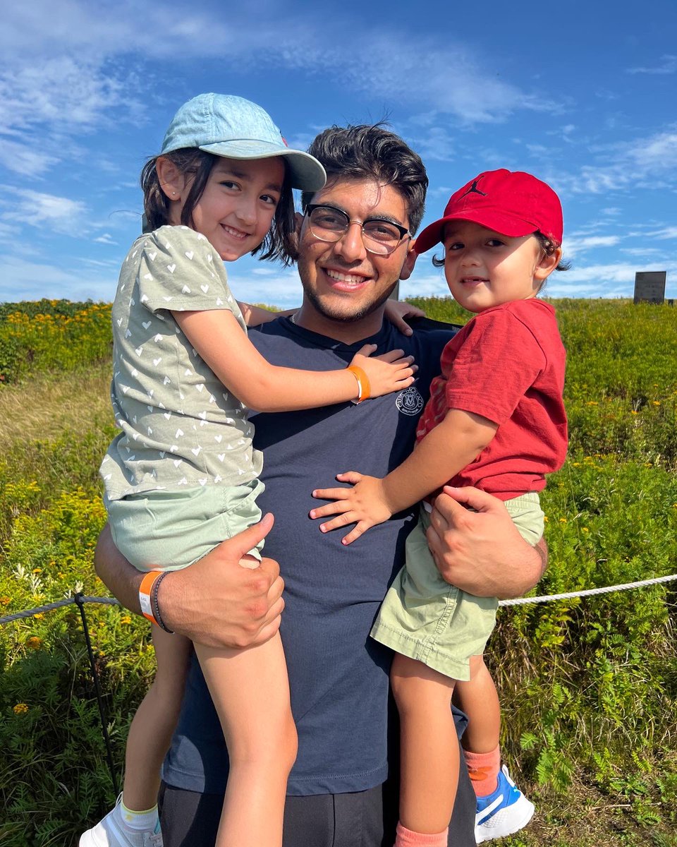ParamountHFX's tweet photo. Lawen Group Employee Appreciation Picnic! 🛶🌻 

We are so fortunate to work with so many amazing people every day! Thank you to everyone who came to George’s Island to celebrate the end of summer with us ☀️

#LawenGroup #ParamountManagement #DexelDevelopments #HalifaxNS #HRM https://t.co/i46SMaiygz