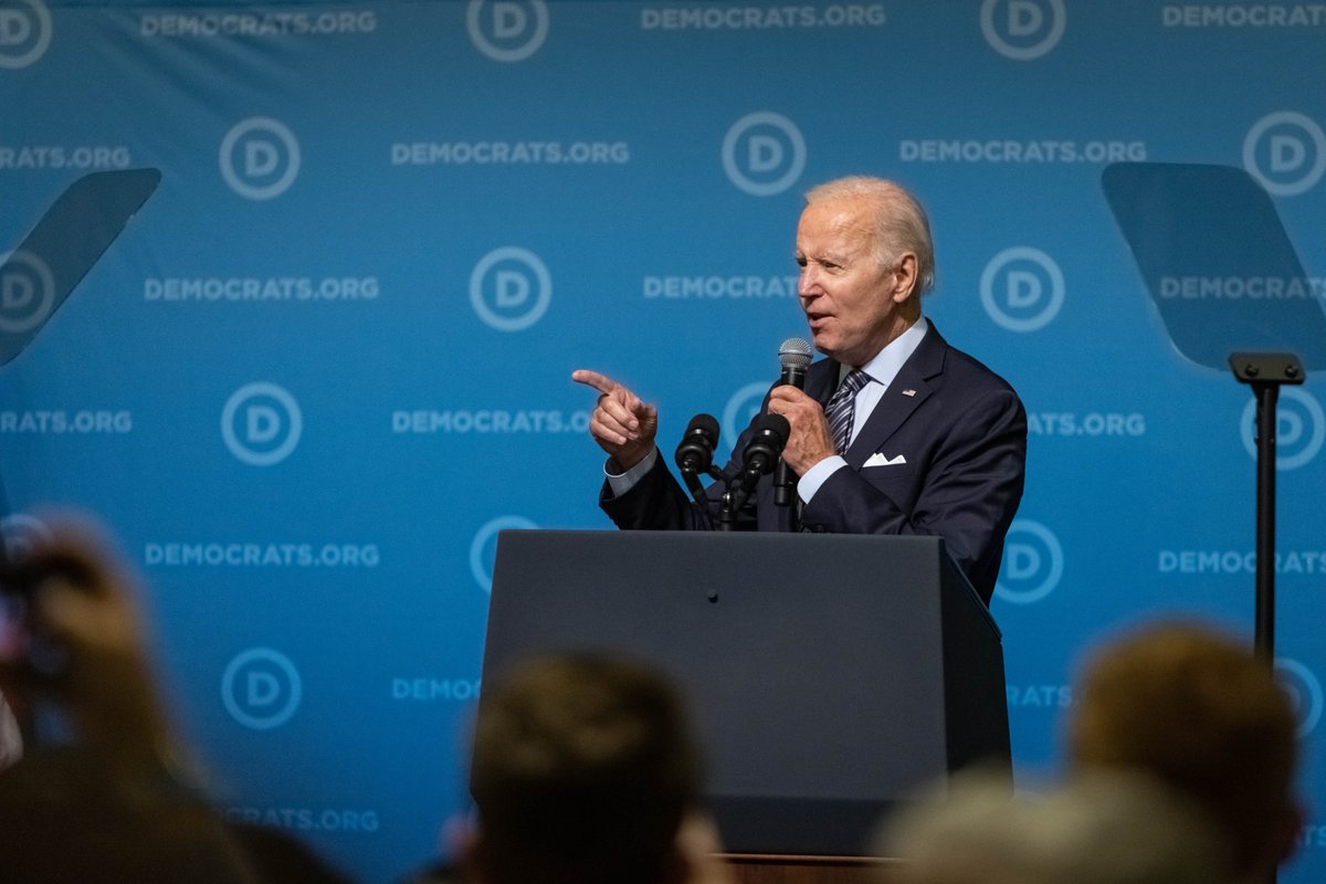 JoeBiden's tweet image. America is at an inflection point. We have to choose: Are we going to be a nation of unity, hope, and optimism, or a nation of division, violence, and hatred?

Together, Democrats, Independents, and mainstream Republicans can choose to build a better America.