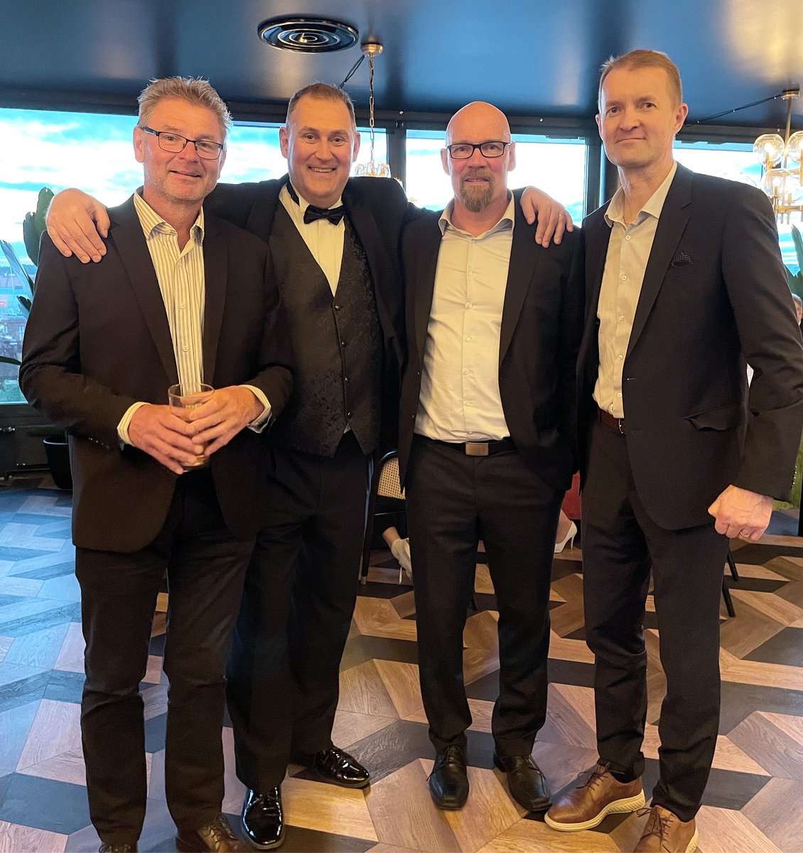 Onnea Pasi &amp; Essi! Ilves reunion. #ilves