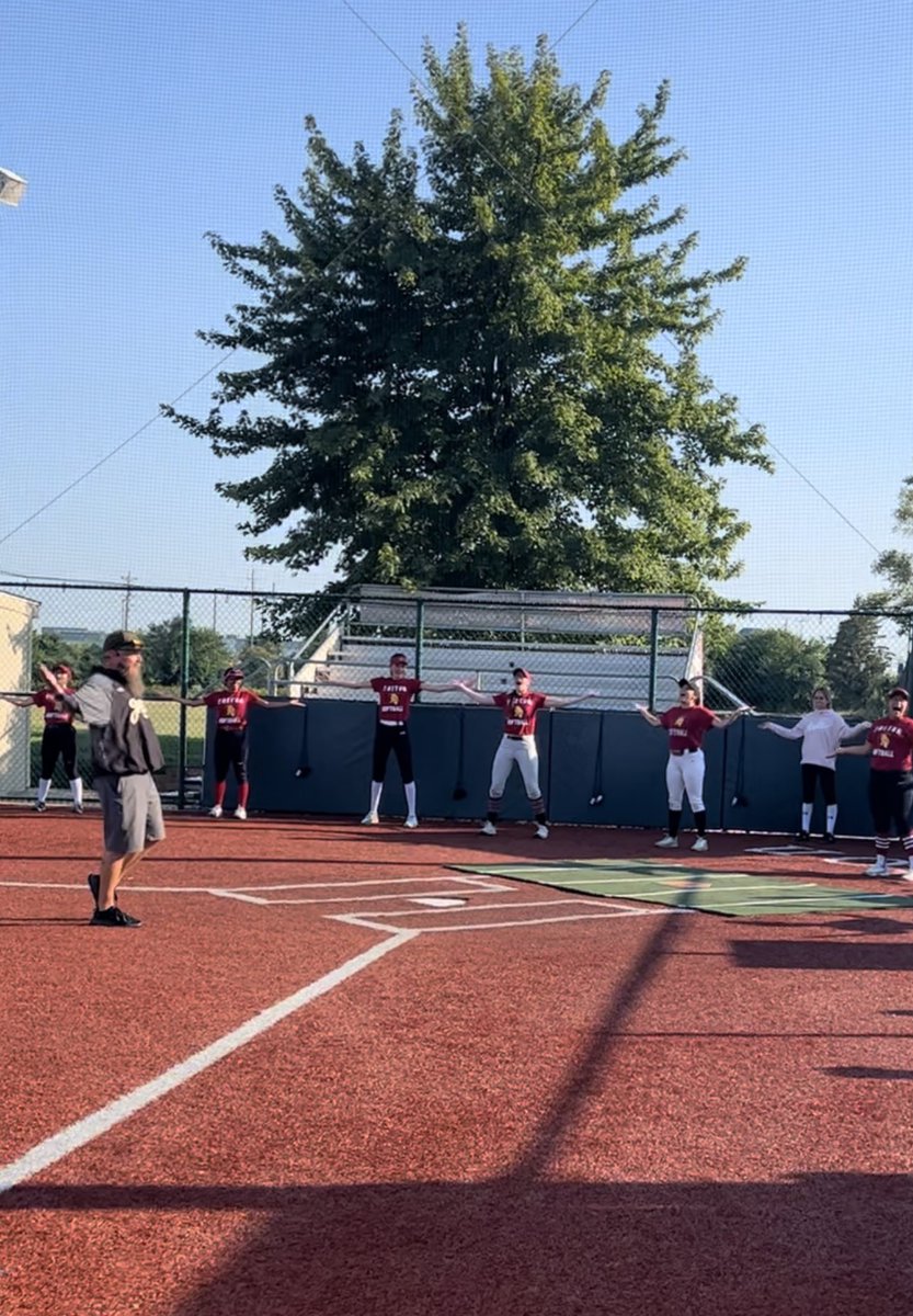 SARGE41DIXON's tweet image. Had a great time yesterday working with @TritonSoftball_ 🥎🥎🥎Thank you Ladies #process #breathe #1Arm #1Career #FeedIt #GetSome
@jaegersports @monicaabbott @jaegersoftball
