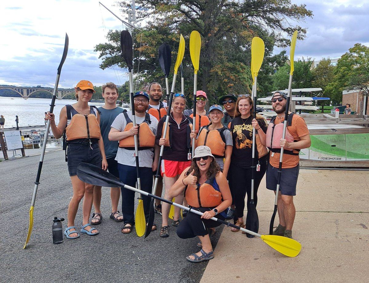 LAILiveEvents's tweet photo. Took the #Newkids  at @LAIspeakers @LAIvideo and #LAILive on a #PotomacRiver adventure! #teamouting #noflips #boathouse #dc #kayaking https://t.co/Wq3GQMZGyj