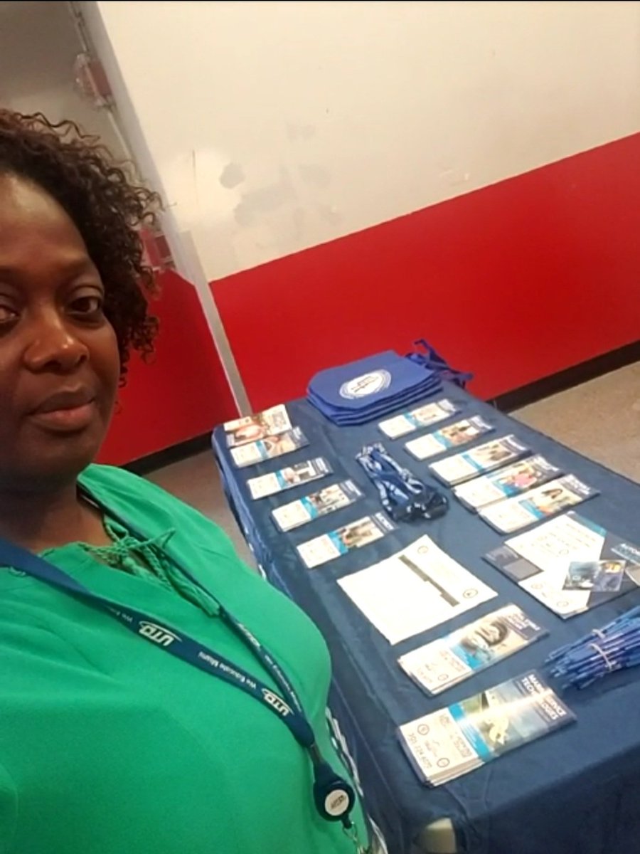 Lindsey_HTC's tweet photo. Sharing our 23 CTE programs at Open House! 🏫 Thank you @benfranklink8 and @brownsvillems for inviting us‼️
#StepUpToSucess #UpskillGetThere #ilovelindsey https://t.co/f4f5yDGVpI