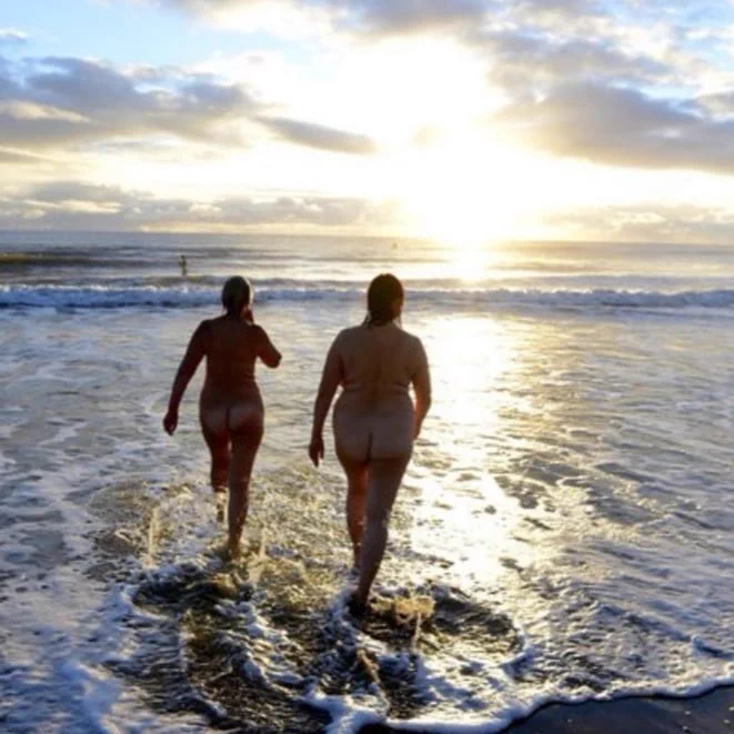 Image from northeastskinnydip (@northeastskinny)