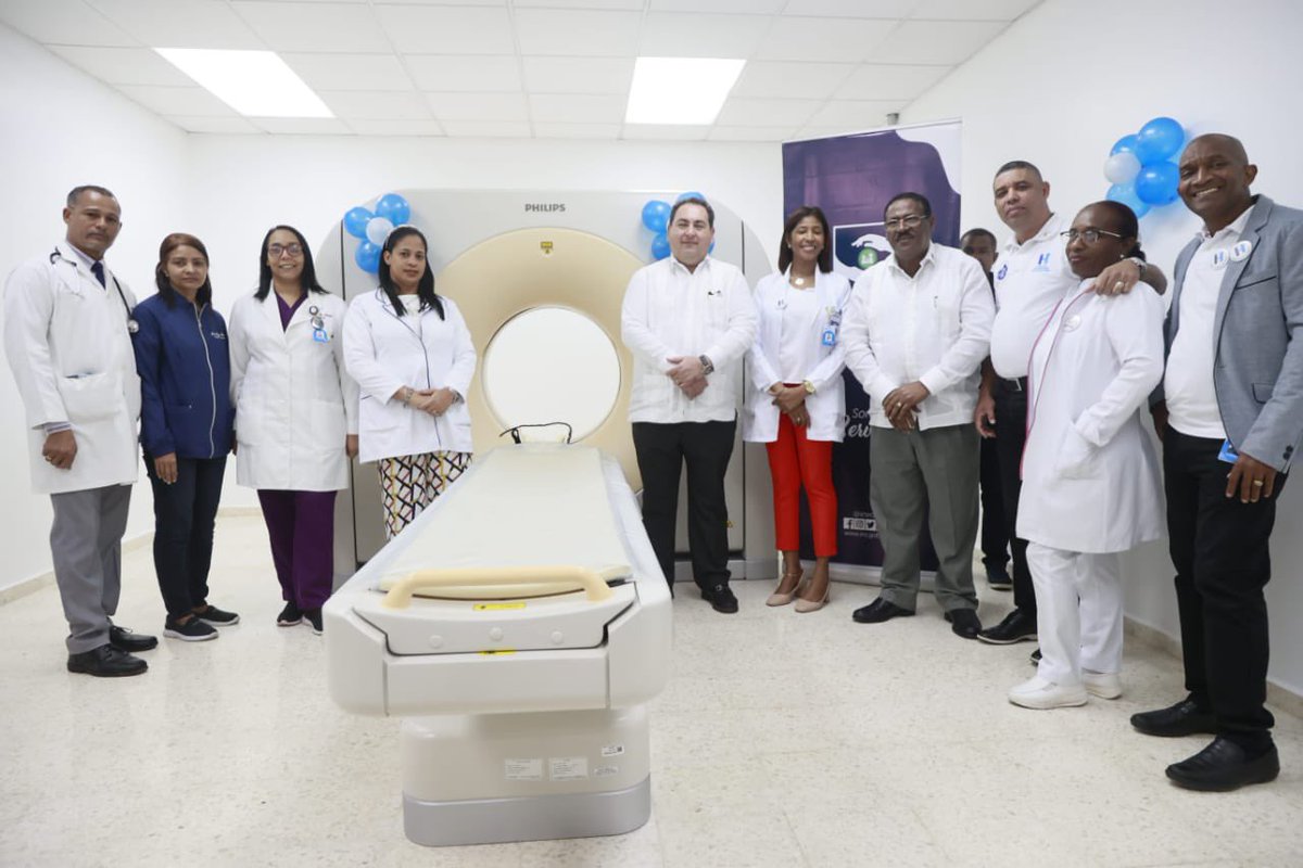 drmariolama's tweet photo. 📍Pedro Brand, Santo Domingo

Con entusiasmo es puesto en funcionamiento por primera vez el tomógrafo del hospital Rodolfo de La Cruz Lora. Seguimos trabajando para garantizar mejores atenciones

@luisabinader @RaquelPenaVice @raquelarbaje @SNSRDO @SaludPublicaRD @Comunicaciondo https://t.co/1nmICnKoha