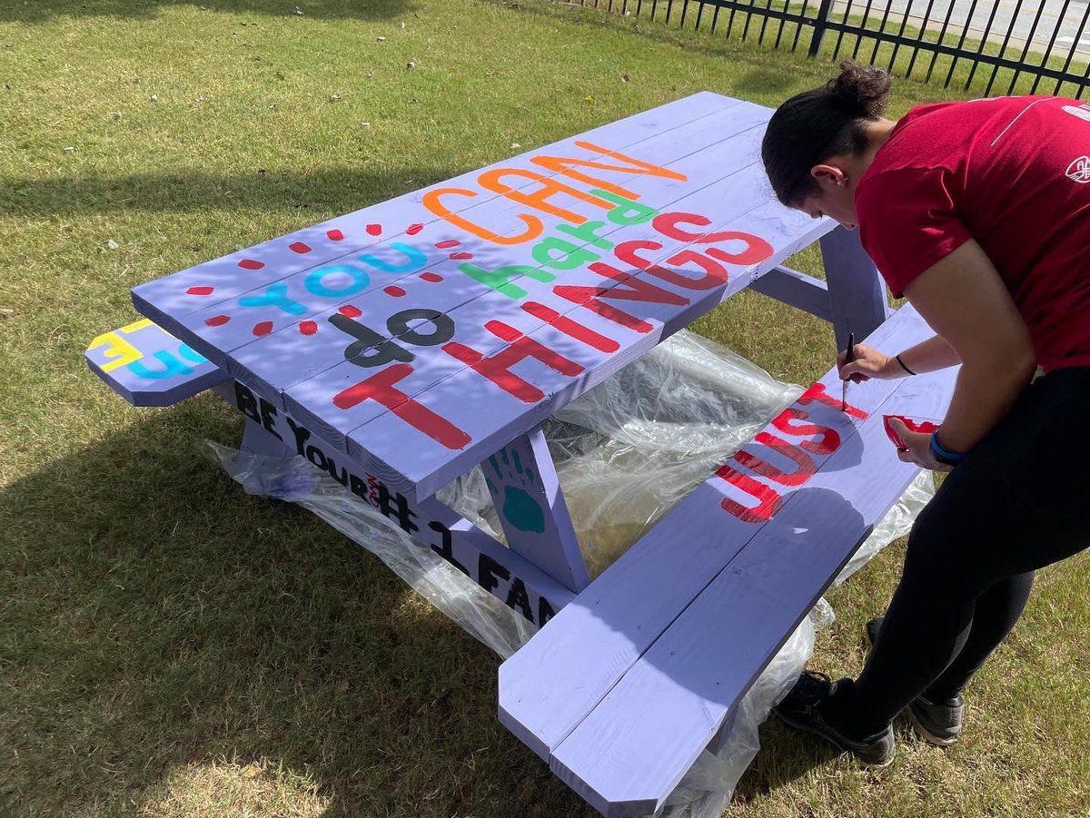 atlantaymca's tweet photo. We’re keeping our neighborhoods beautiful and spreading joy and messages of encouragement with several beautification projects across metro #Atlanta. #ymcadaysofservice https://t.co/B2eKejOREQ