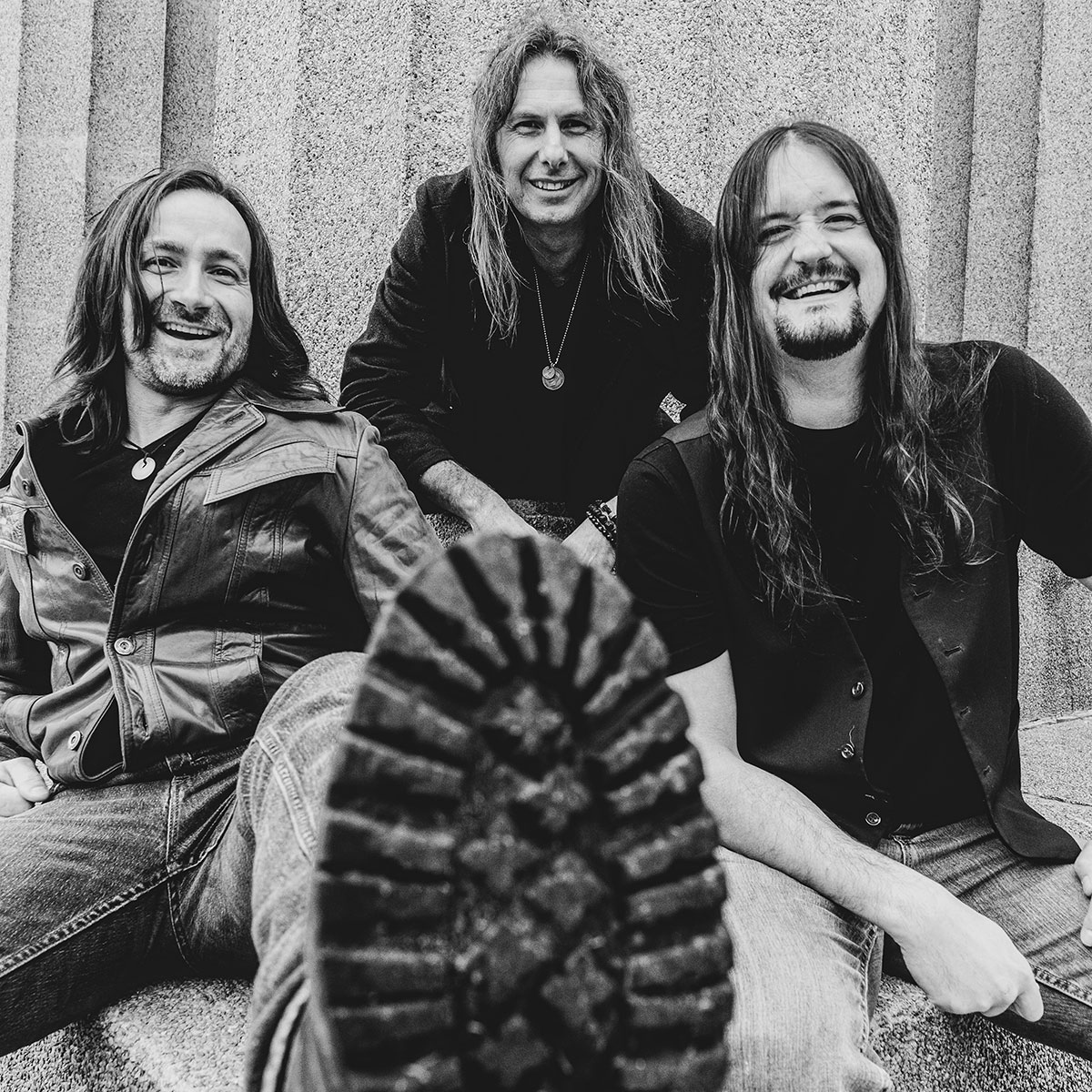 🎉 TGIF 🎉
•
•
•
#rocknroll #rockmusic #rockandroll #rockband #hardrockmusic #classicrock #altcountry #epiphone #guitaroftheday #believeinmusic #guitarriff #guitarist #guitars #guitarplayer #gretsch #stratocaster #gibson #guitarsolo #fenderguitars