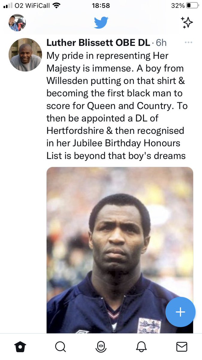 DavidHoward77's tweet photo. @trevor8sinclair Allow me to show you what class is @trevor8sinclair. https://t.co/hjueySk2qF