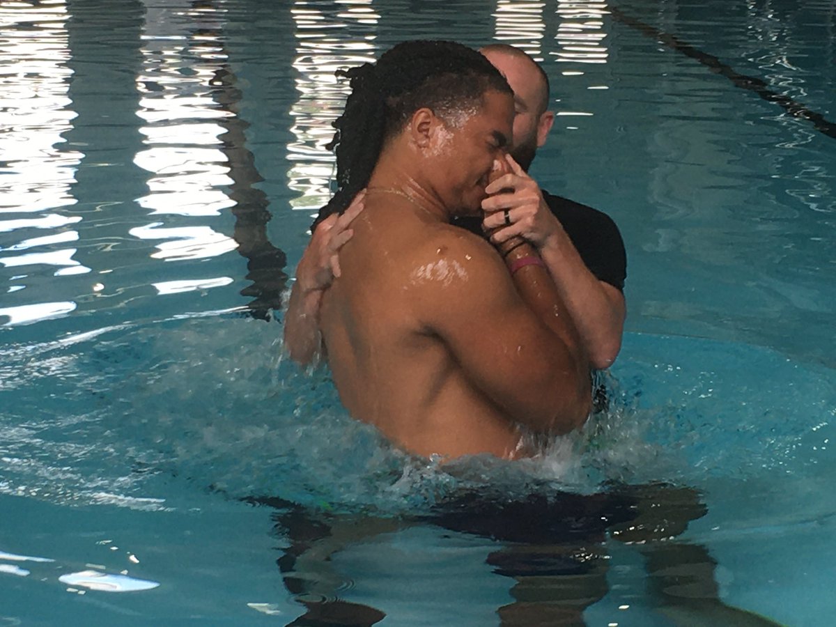 CvilleTigersFB's tweet photo. Graduate player Dom Reed Baptized  today. Hopefully more to come! 

#TigerUp #MoreThanAGame https://t.co/mUPKDcRGTC