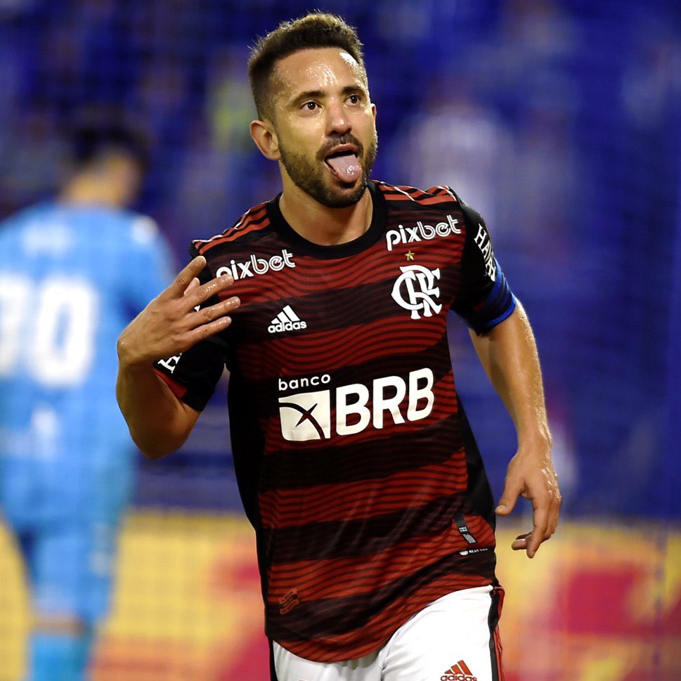 SofaScore Brazil on Twitter "Everton Ribeiro 🆚 Gustavo Scarpa 🏆