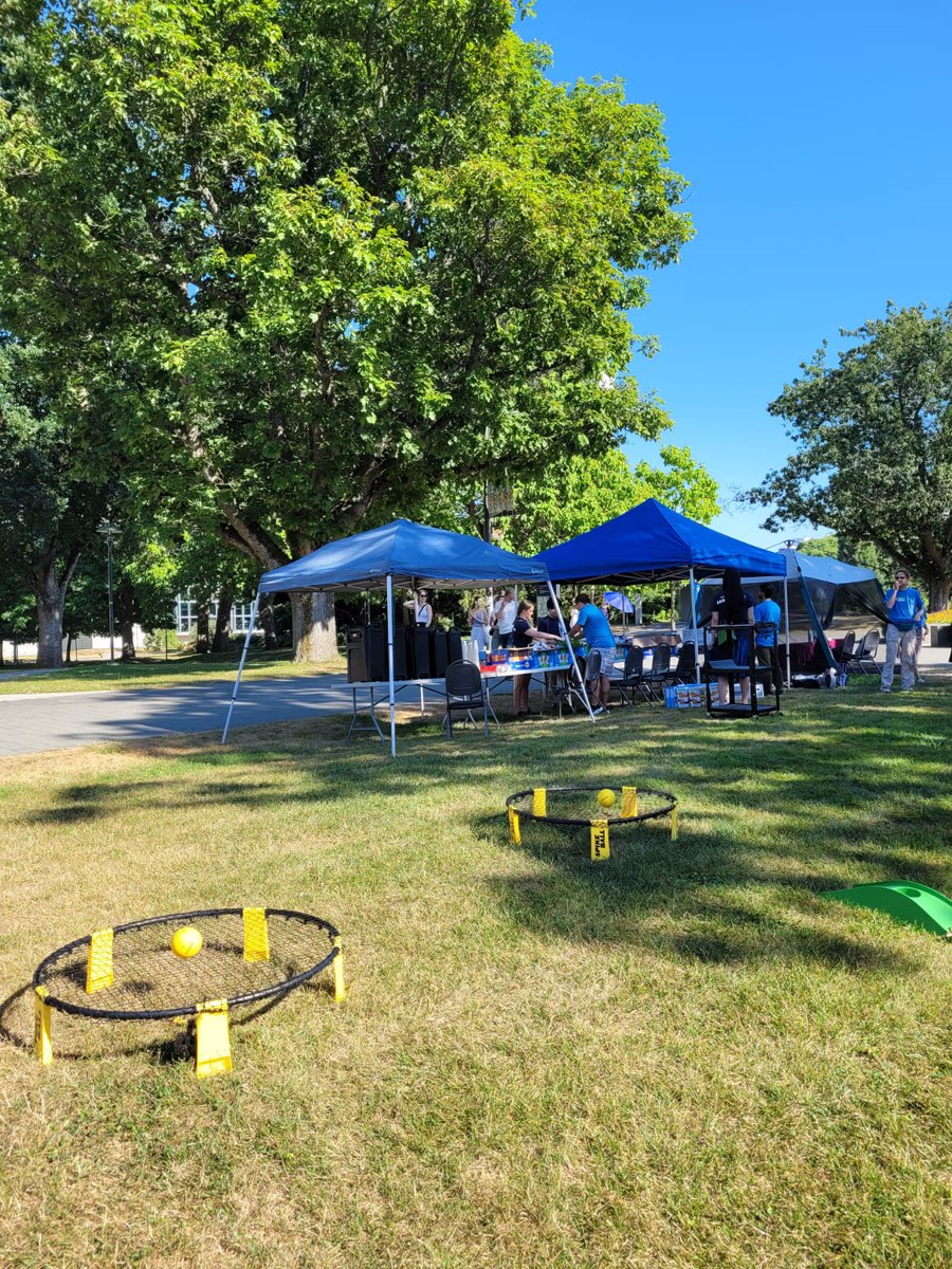 ubcgss's tweet photo. Did you attend our GSS Welcome fair last week? What cool new things did you learn about GSS or UBC? Follow us for updates on future events. 

#ubcgss #gss #ubc #grad #grads #ubcevent #gssevent #fair #jumpstart #homecoming #backtoschool #imagineday #welcomeback https://t.co/Hw3cVAzguh