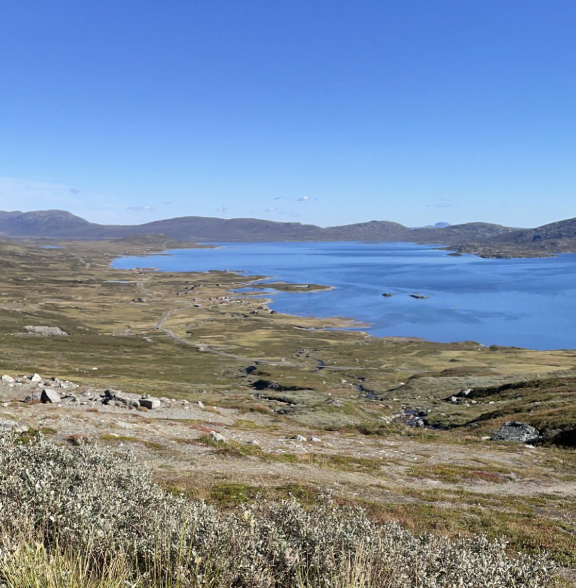 BluePharoe's tweet photo. #norway #mountains #fjords Love it ❤️ https://t.co/Tc8qwKg6d8