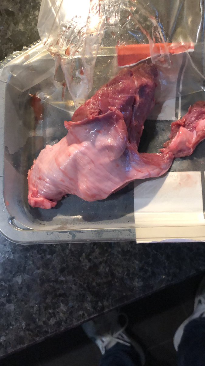 richsawsedges's tweet photo. Was looking forward to this @sainsburys Fillet Steak, then turned it over! Thanks guys, knew I should’ve stuck with @AldiUK , never a problem there. But didn’t want to drive after a long flight. #sinew https://t.co/4BJizYfZkx