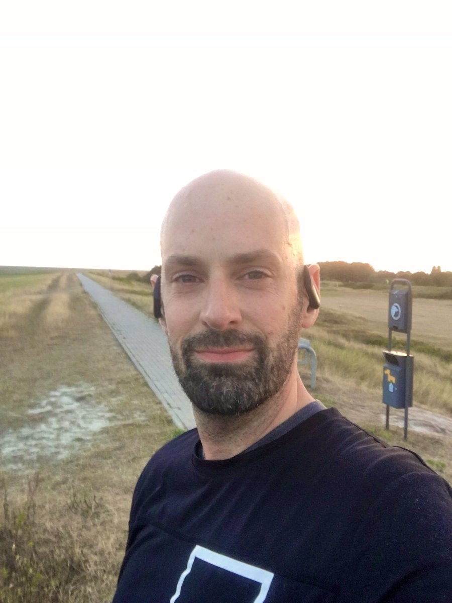 markenprofil tweet media