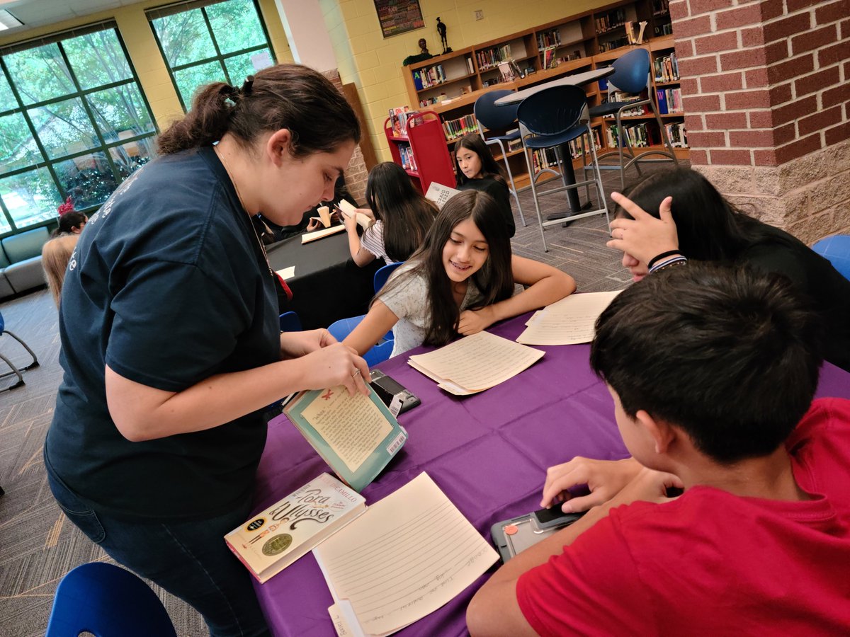 The Decabiblithon is back! It's a 10 book reading challenge. Students can read one book from each of 10 categories to earn a party at the end of the year. Two books from each category earns them a field trip as well! #SEMSPatriotPride #RSSExtraordinary