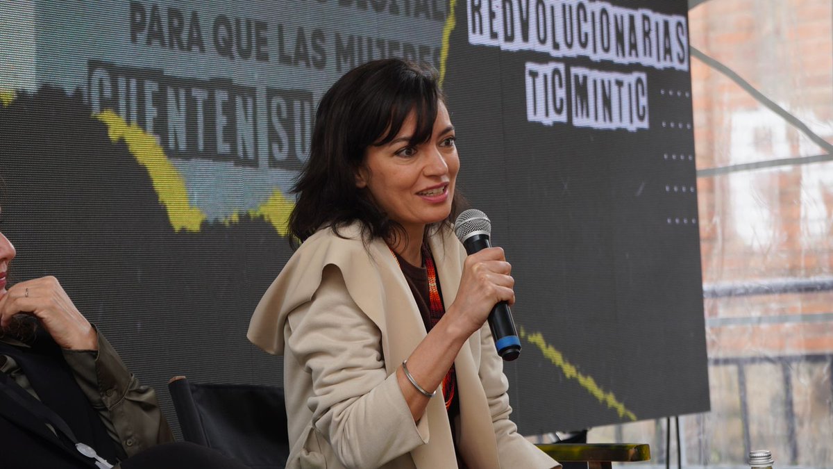 mafeardilalopez's tweet image. ¡Esta ha sido una semana de cine inclusión gracias al festival #SMARTFILMS2022! Nuestras grandes jurados, @alejaboficial, María Adelaida Puerta y Lina Cáceres de la categoría #REDvolucionarias, se reunieron para hablar acerca de crear desde las experiencias y motivaciones.