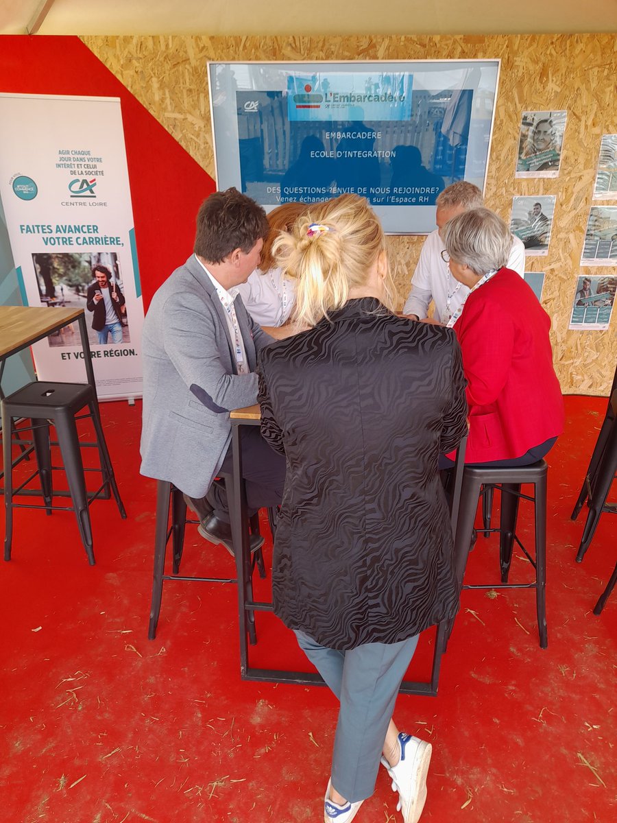 En attendant la table ronde présidentielle, l'occasion pour moi d'aller à la rencontre des entreprises pour échanger et présenter nos dispositifs pour faciliter les recrutements : actions #TousMobilisés, immersions pro...
<a href="/CreditAgricole/">Crédit Agricole</a> <a href="/CA_Centre_Loire/">Crédit Agricole Centre Loire</a>