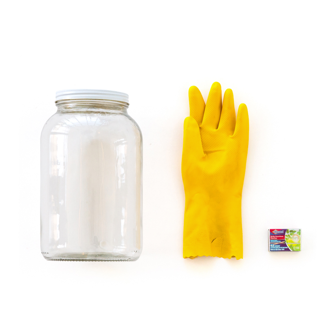 exploratorium's tweet photo. Has this heat wave been making you miss the classic San Francisco foggy weather?☁️

In this #ScienceSnack, make a portable cloud in a bottle and reminisce on the good cold days. Discover tools, materials and assembly instructions →  https://t.co/ex1ZYEw4nn

#ExploEdu https://t.co/girNbKUvsa