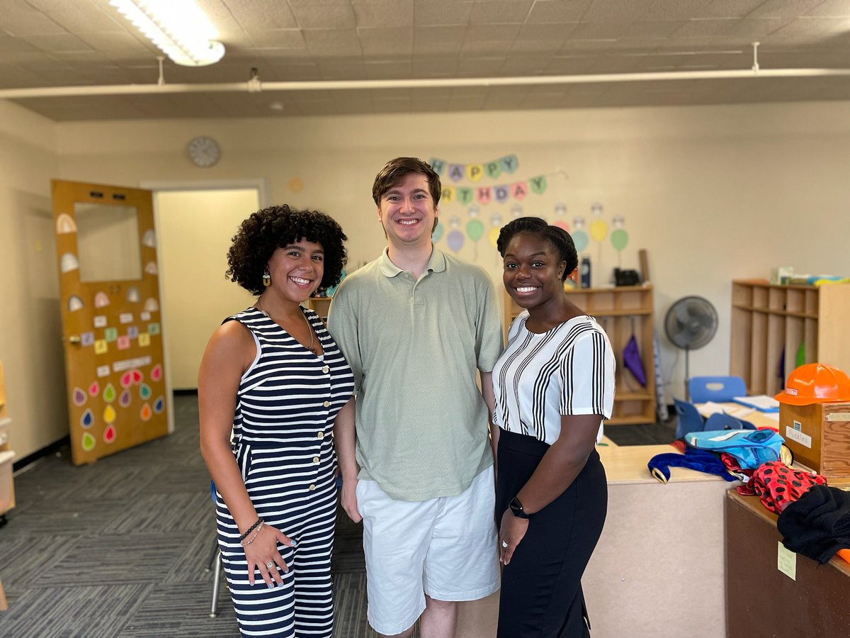 DayOneCommunity's tweet photo. UPK team at #dayone preschool! 
Want to know more about this awesome team? Stay tune with dayone. 
#preeschool #sehablaespañol #prek #upk #poughkeepsie #earlychildhoodteacher #earlychildhoodeducation #educaciontemprana #followus https://t.co/j8PNp1yqks