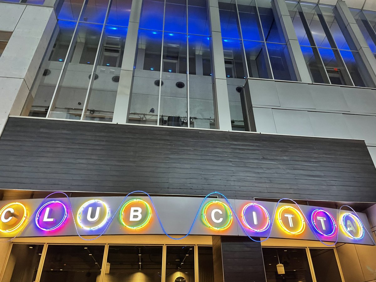 久しぶりのコンサート楽しかった！
ミュージカルの歌も聞けて良かった！