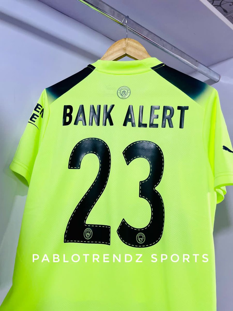 pablotrendz's tweet image. #EPL has been suspended but I still need money so please come and buy jersey. GHC100 (add GHC20/30) for custom made.
Call 024 659 4170 / 050 922 7137 or visit the shop at Mile 7 Road, Mauve Avenue.
 IG: “Pablo Trendzz” 
 
King Sark 👀 #JAMZAlbum