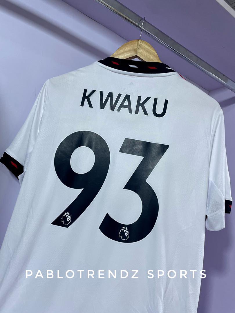 pablotrendz's tweet image. #EPL has been suspended but I still need money so please come and buy jersey. GHC100 (add GHC20/30) for custom made.
Call 024 659 4170 / 050 922 7137 or visit the shop at Mile 7 Road, Mauve Avenue.
 IG: “Pablo Trendzz” 
 
King Sark 👀 #JAMZAlbum