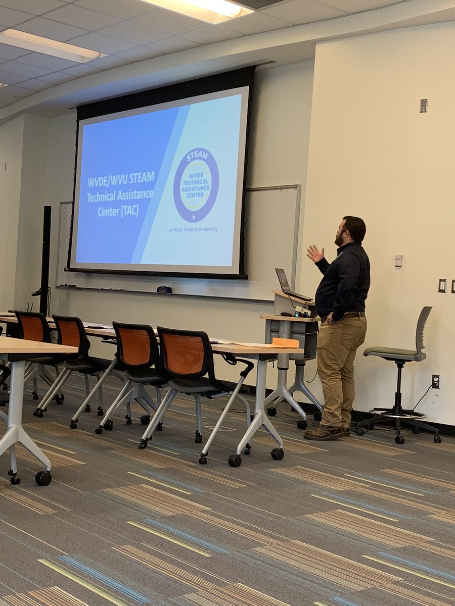 WVSAN's tweet photo. Kicking off our second day of the 21st CCLC Regional Meetings today in Charleston with Cliff Sullivan from @steamtacwv!! https://t.co/4AjQESfoHE